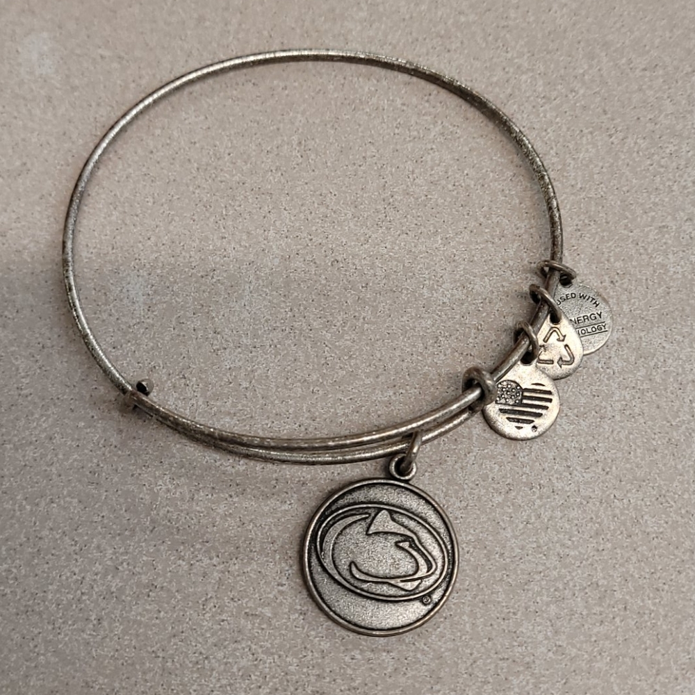 Alex & Ani Penn State